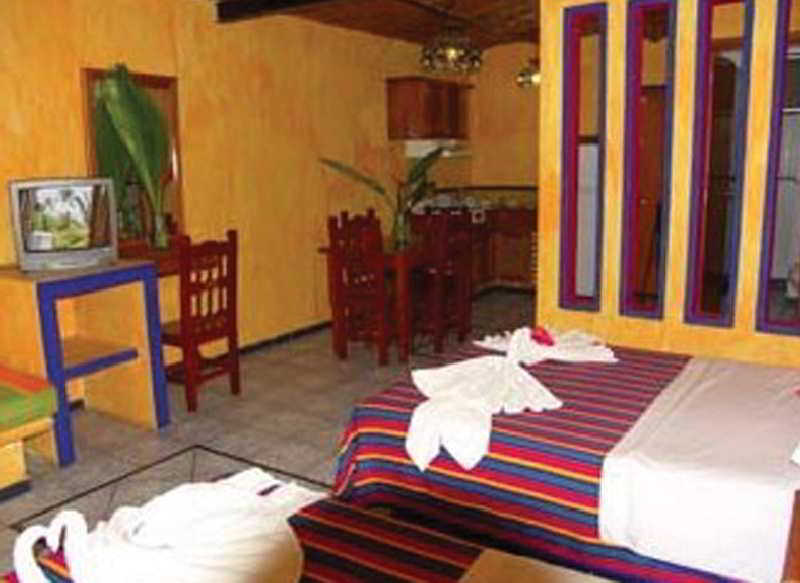 Hotel Y Suites Mar Y Sol Rincon de Guayabitos Exterior photo